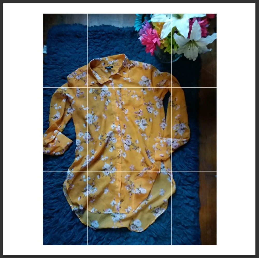 🚨SOLD🚨 Sheer Button Up (NWOT)- SOLD!